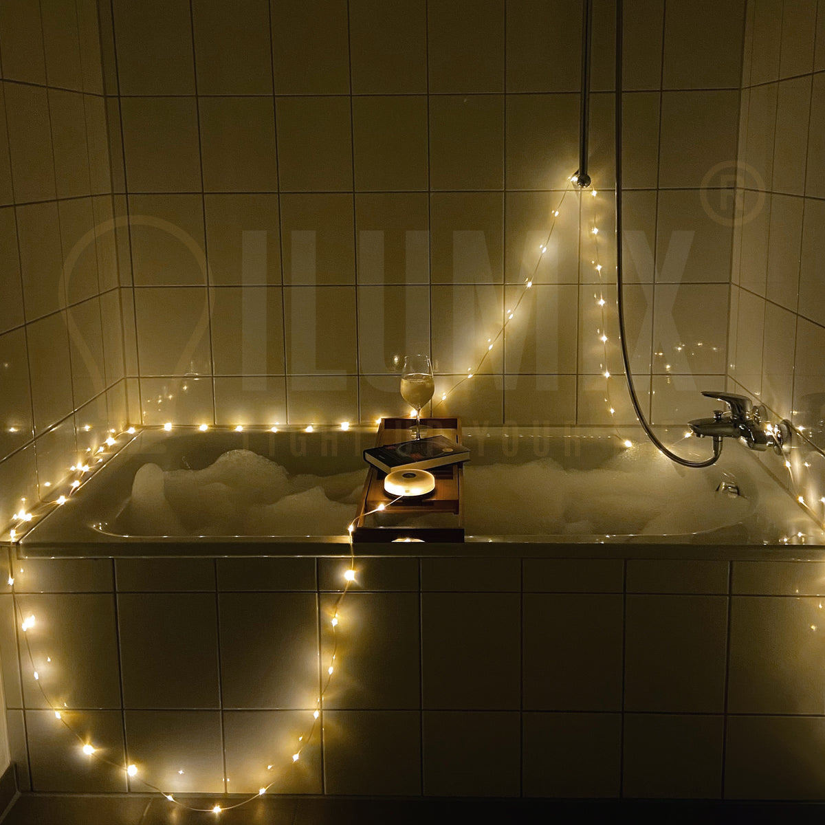 FlexiGlow Camping-Lichterkette – kabellos & flexibel –